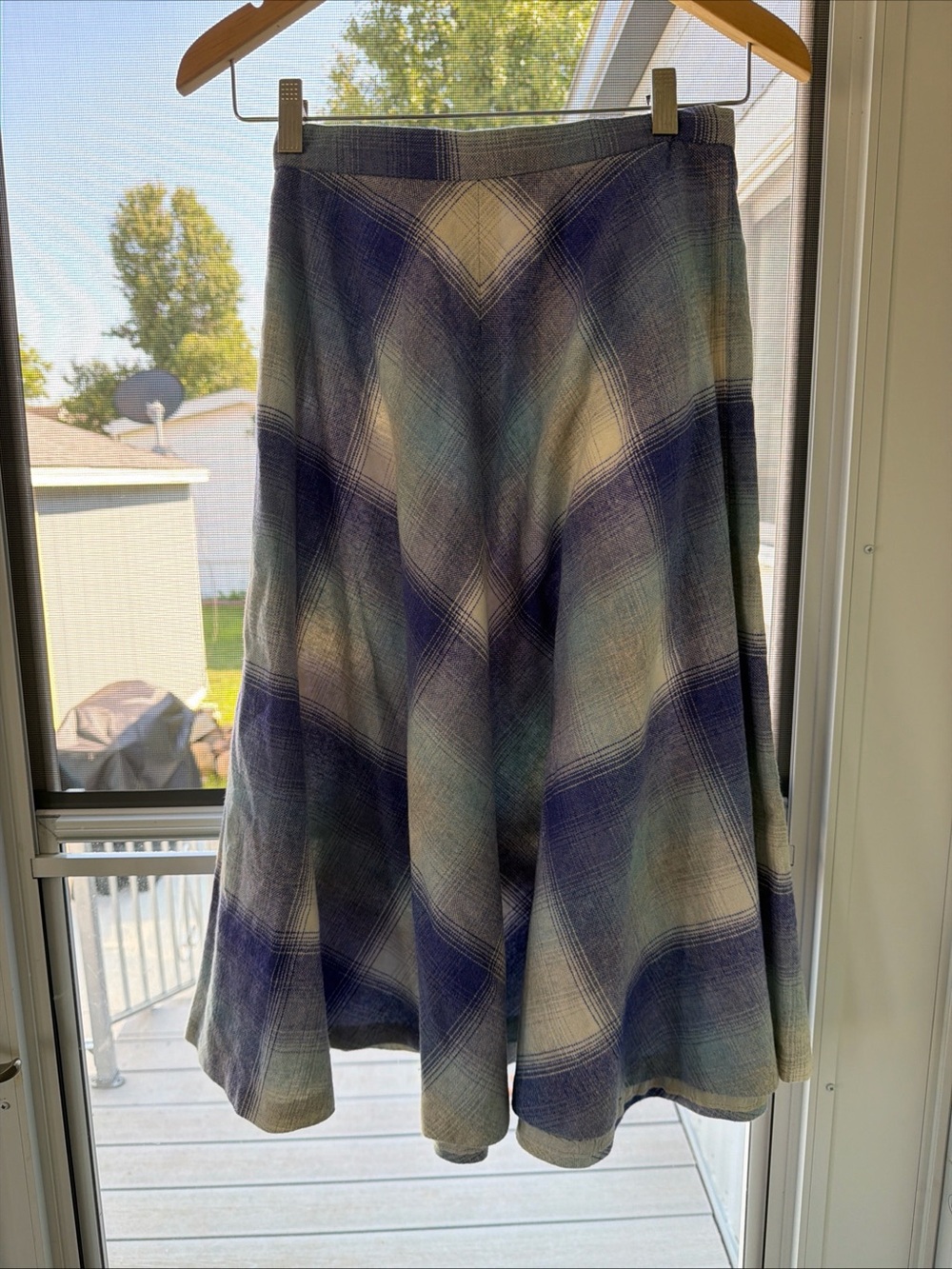 Vintage College Town Classic Plaid A-Line Skirt in Blue Size 9/10 Wool blend